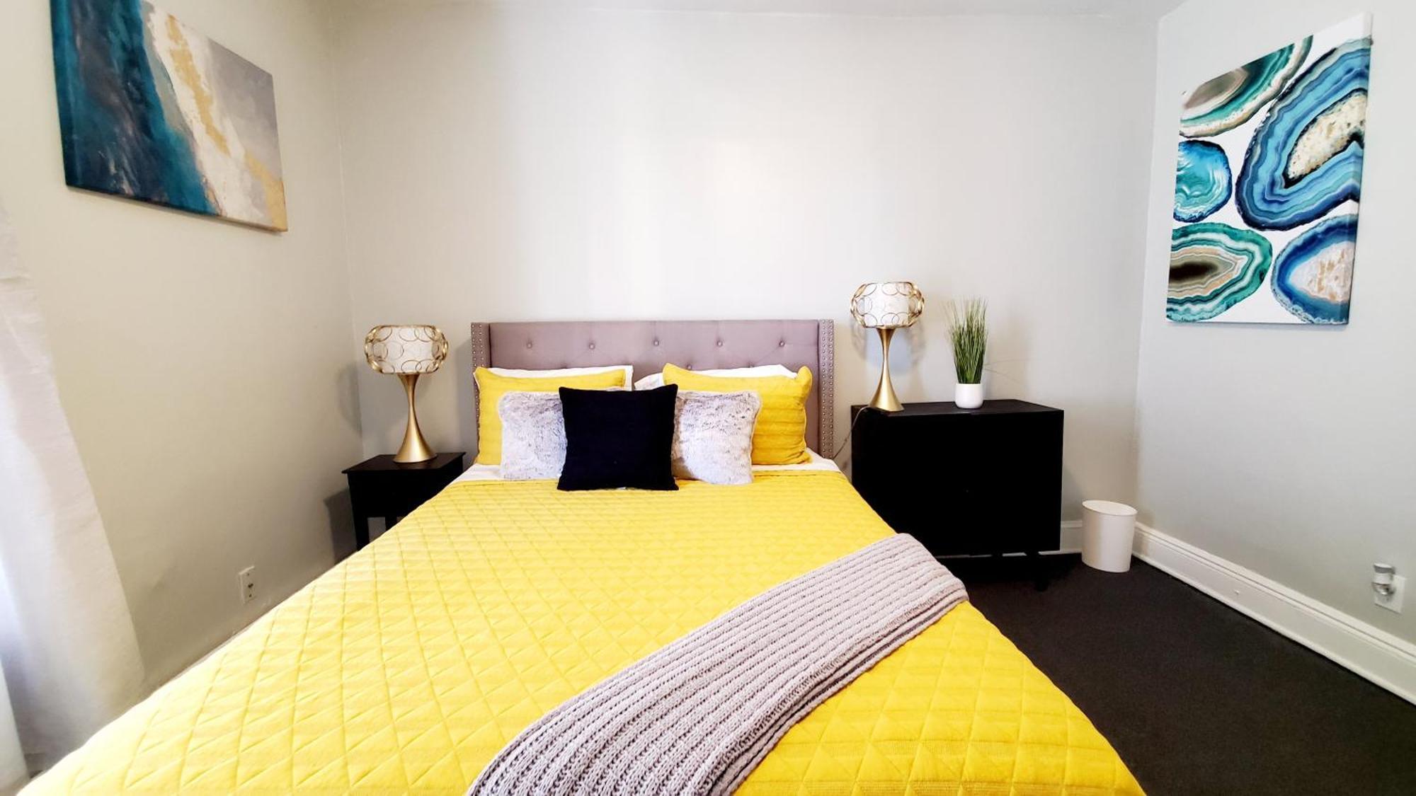 Room For Rent In Apartment Hartford Exterior photo